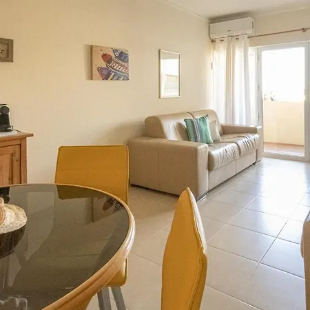 Appartamento Palmeira Galé - Sea View - Wifi - By Bedzy